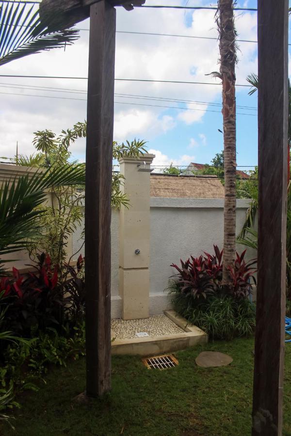 Hotel Lilis Ikvala Radha Canggu Exteriér fotografie