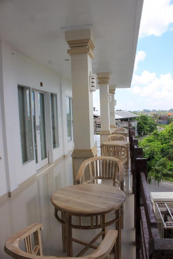 Hotel Lilis Ikvala Radha Canggu Exteriér fotografie